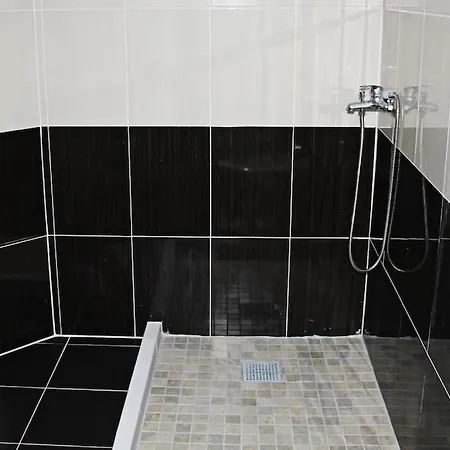 Apartment Oliver Vlorë